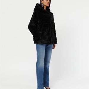 Apparis Pluche Goldie Short Coat, Size S